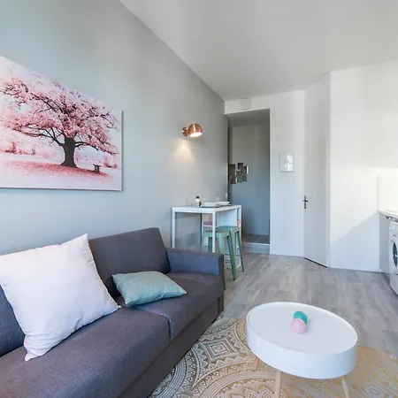 Renting Pirard Apartmán *